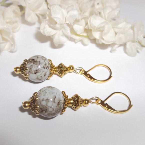 Gold Brown White Beaded Dangle Earrings Set Lever Back Gift Idea for Her 7134 - Picture 4 of 8